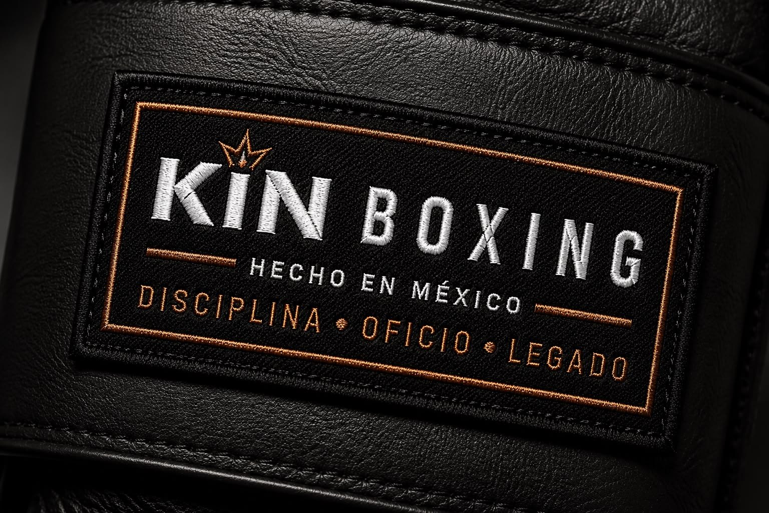 Parche bordado KIN Boxing — Hecho en México